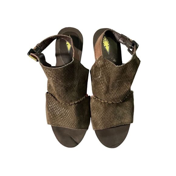 Volatile Brown Leather platform Wedges Peep Toe - Picture 3 of 15